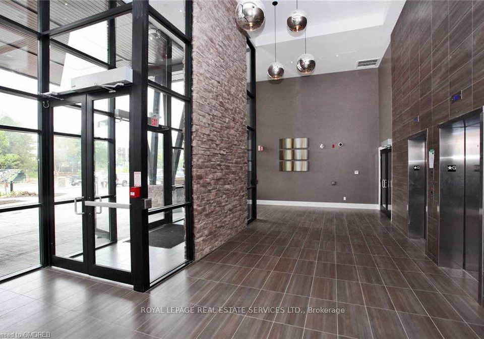 128-garden-drive-oakville-ontario-w13134408