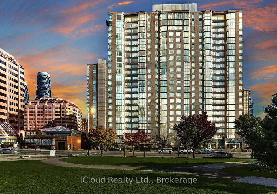 285-enfield-place-mississauga-ontario-w13134750