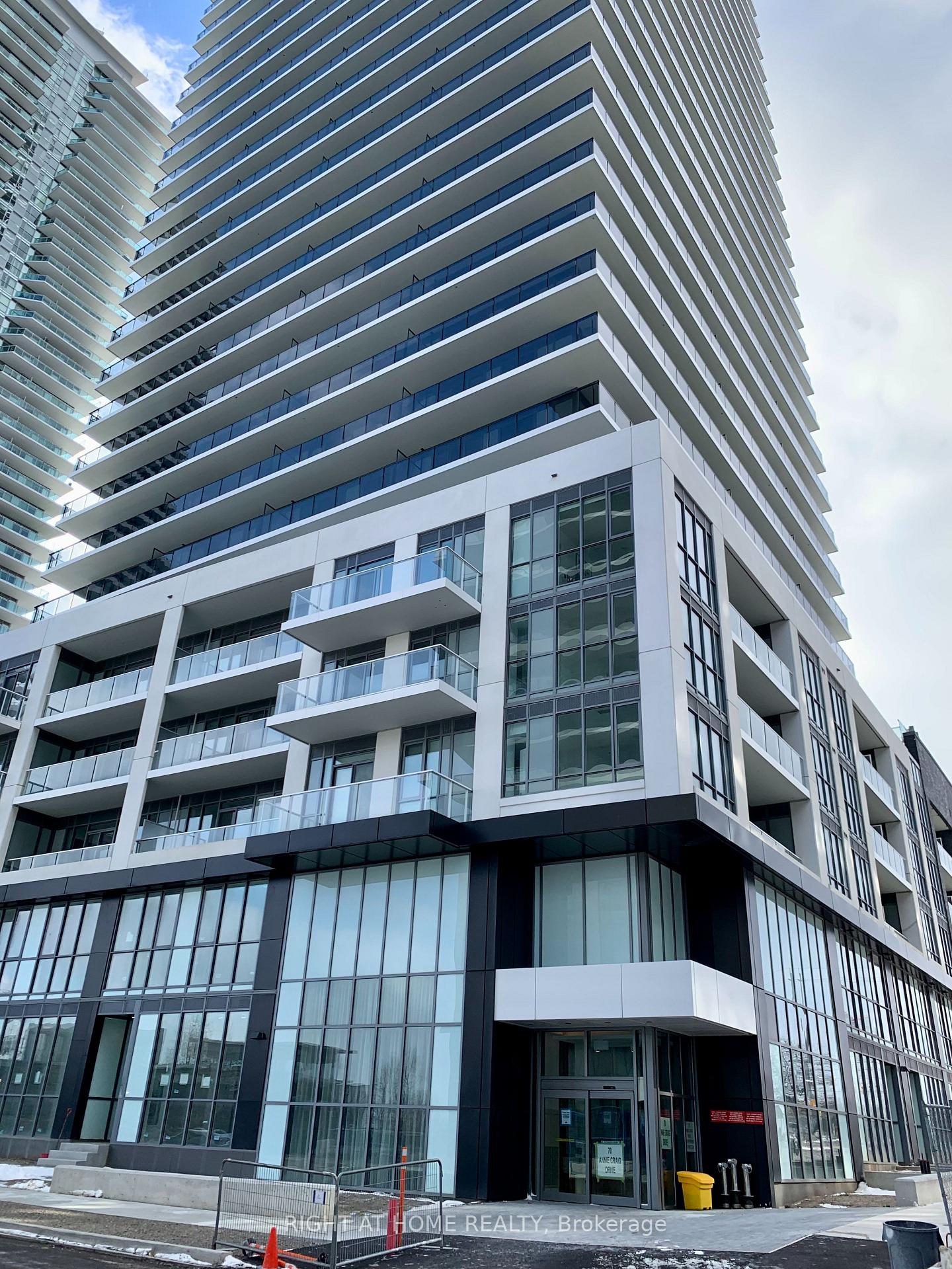 70-annie-craig-drive-etobicoke-ontario-w13134762