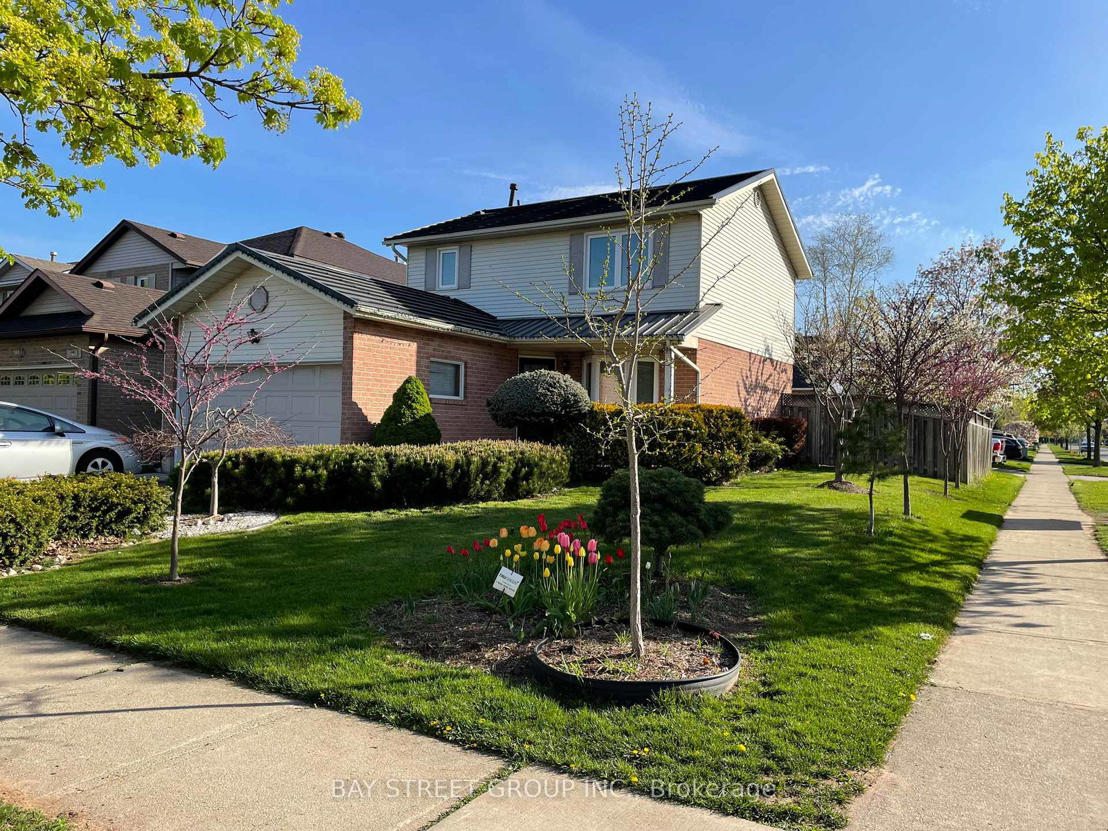 1072-stephenson-drive-burlington-ontario-w13134794