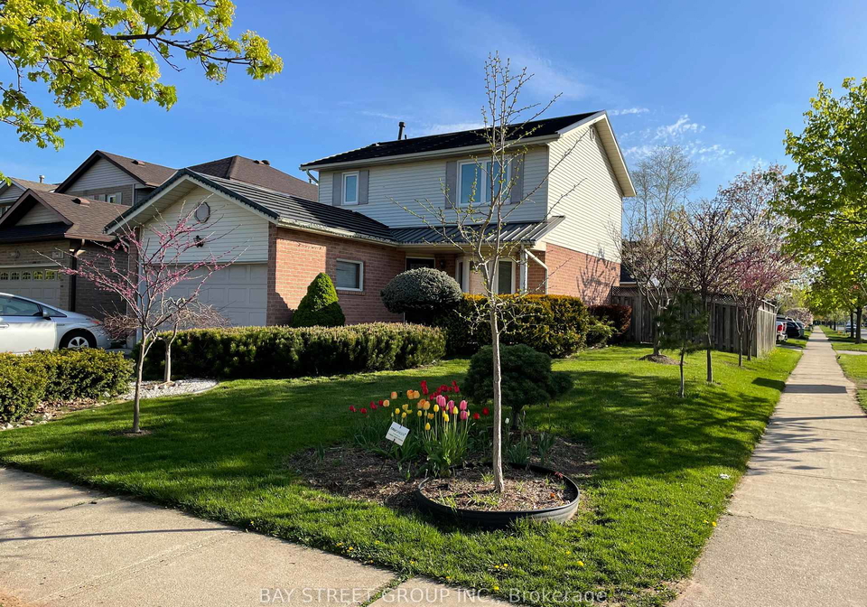 1072-stephenson-drive-burlington-ontario-w13134794