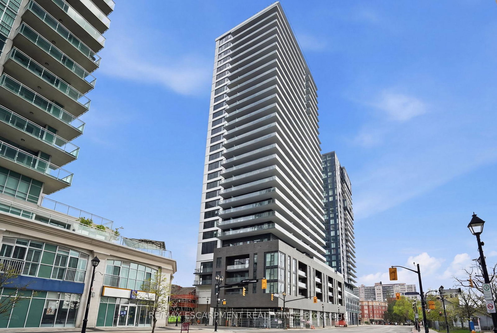 2075-lakeshore-road-burlington-ontario-w13134902