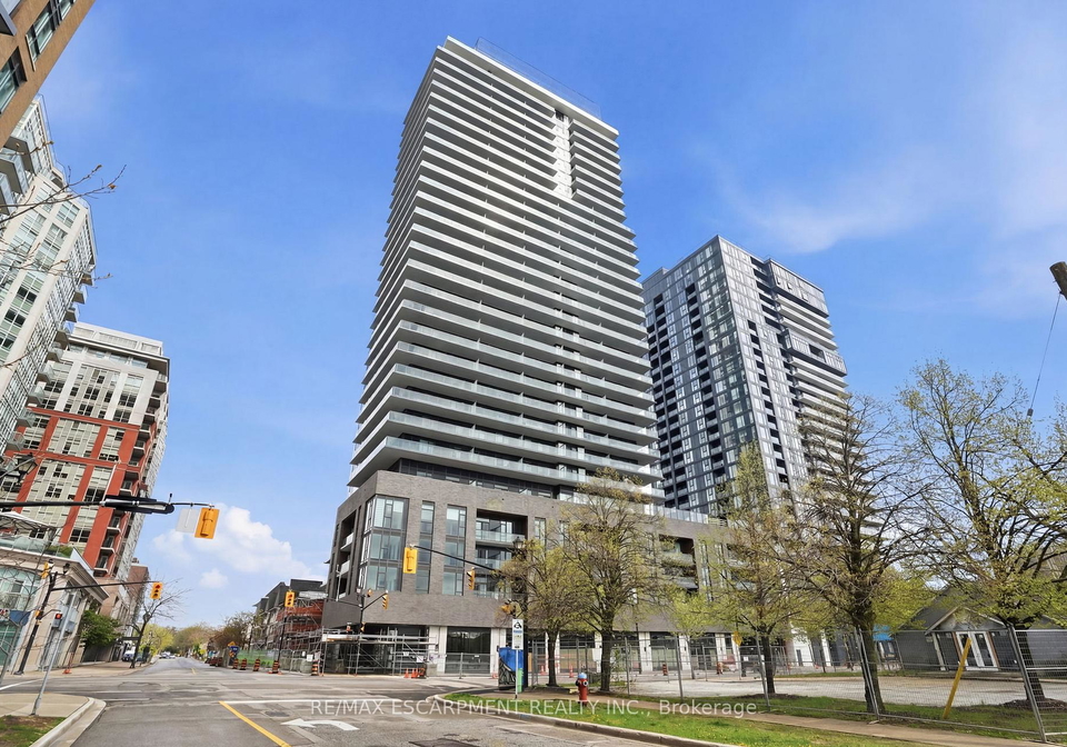 2075-lakeshore-road-burlington-ontario-w13134902