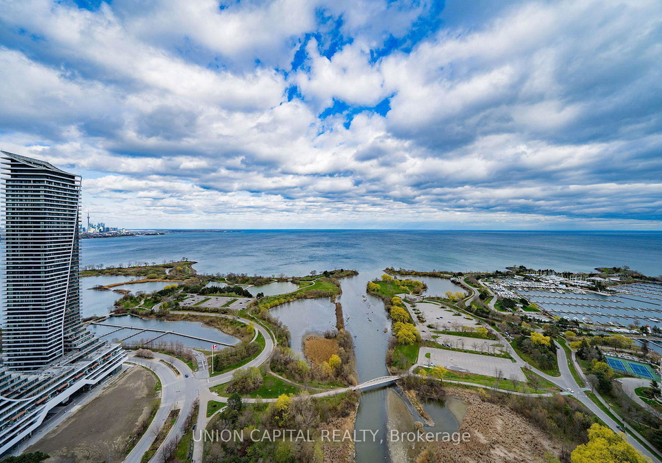 2212-lake-shore-boulevard-w-etobicoke-ontario-w13135138
