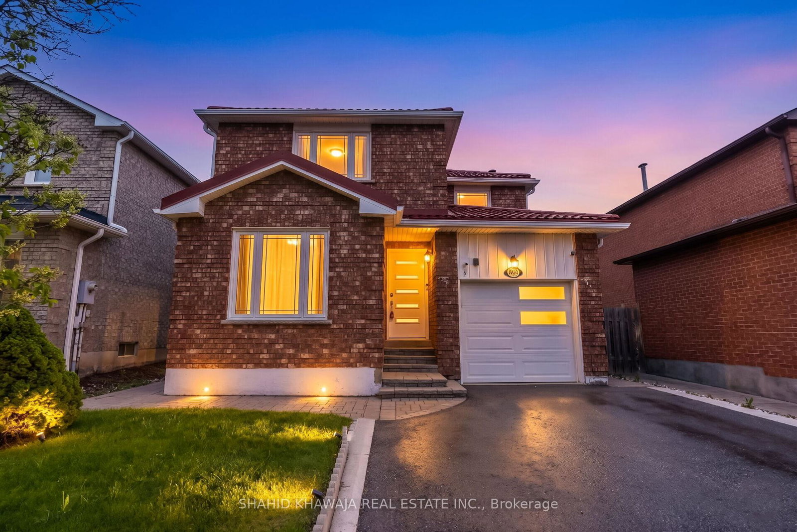 7425-doverwood-drive-mississauga-ontario-w13135222