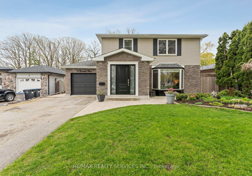 8-donalda-place-brampton-ontario-w13135386