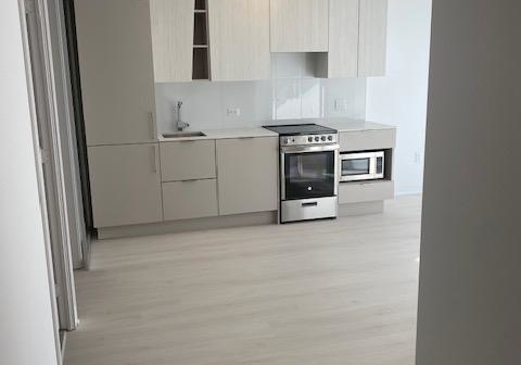 3900-confederation-parkway-mississauga-ontario-w13135464