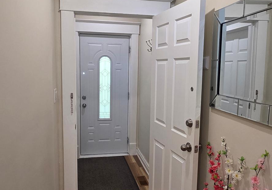 17-howard-park-avenue-toronto-ontario-w13135516