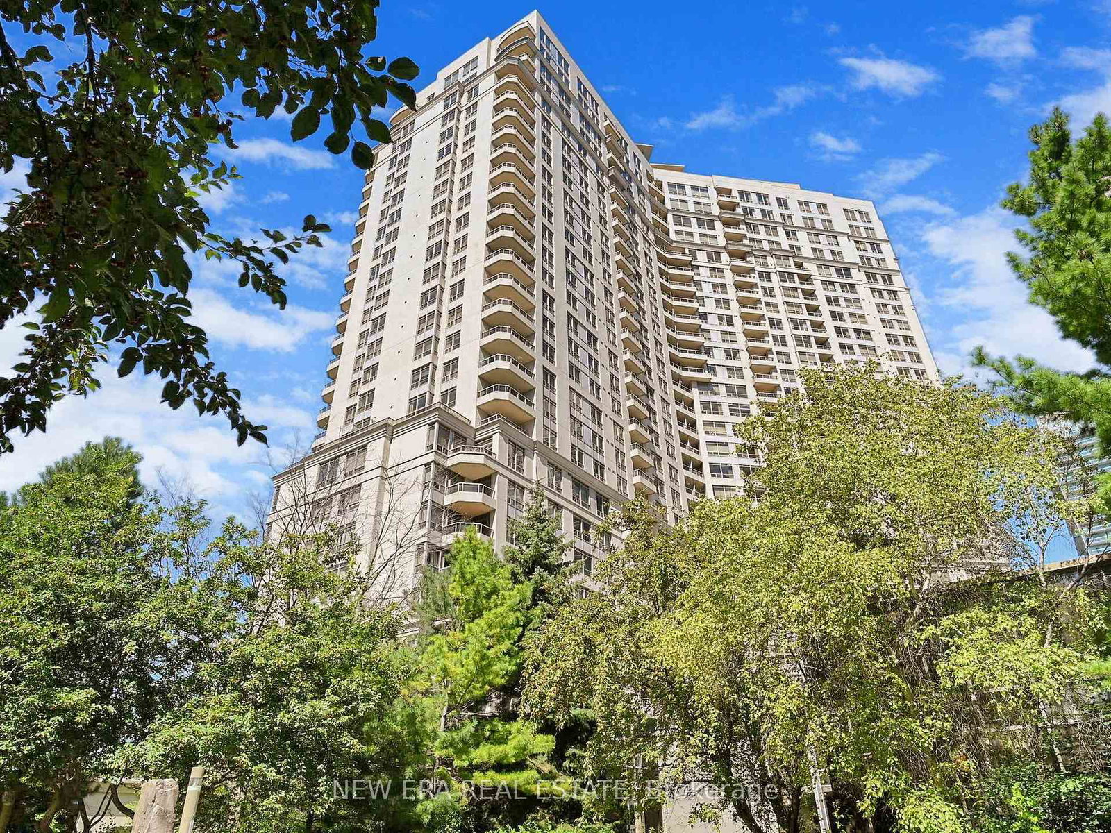 3888-duke-of-york-boulevard-mississauga-ontario-w13135706