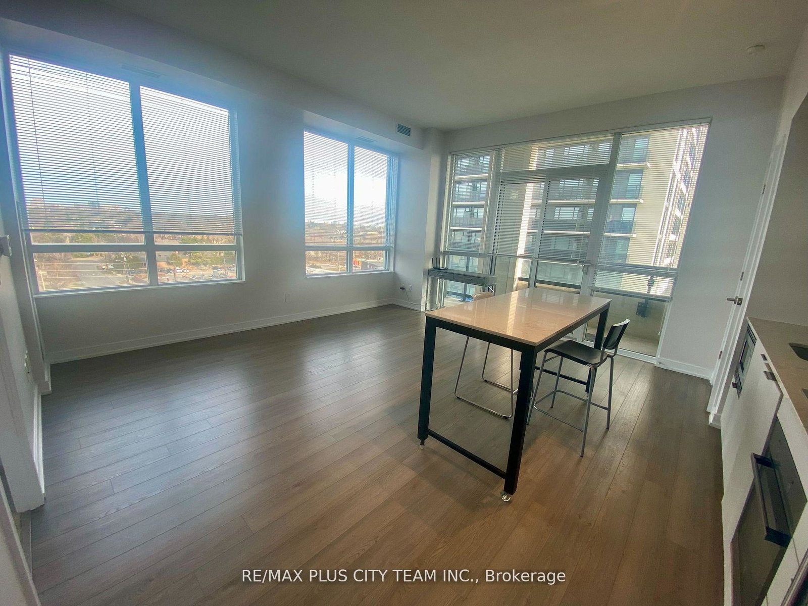 20-thomas-riley-road-etobicoke-ontario-w13135780