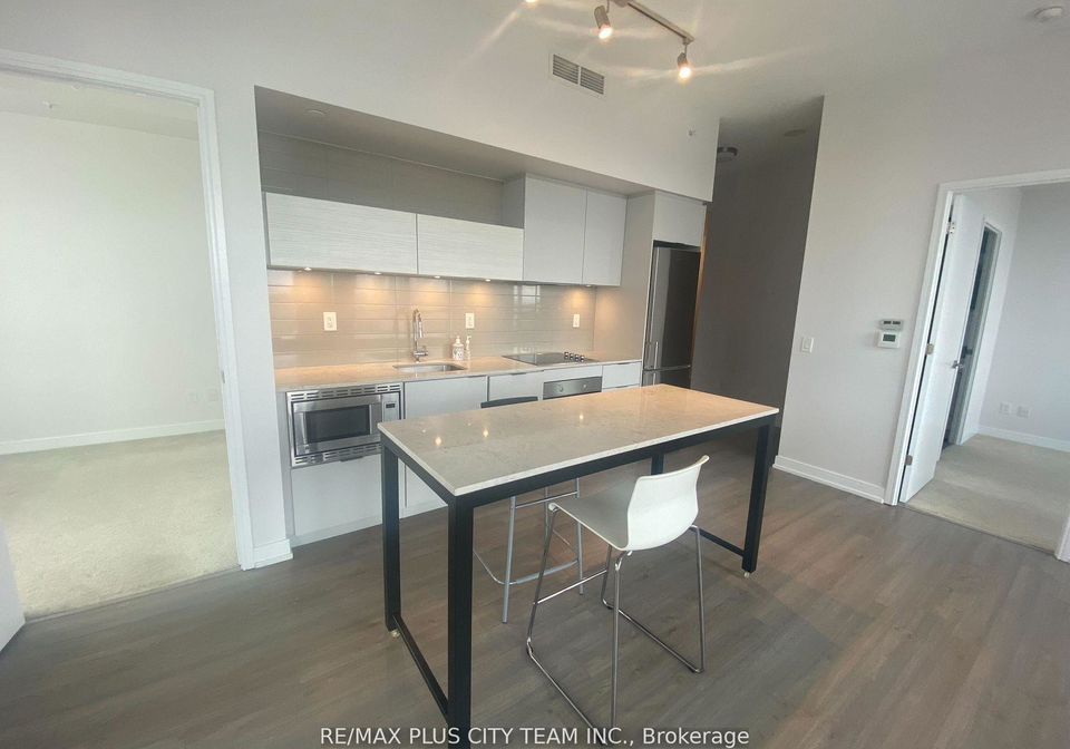 20-thomas-riley-road-etobicoke-ontario-w13135780