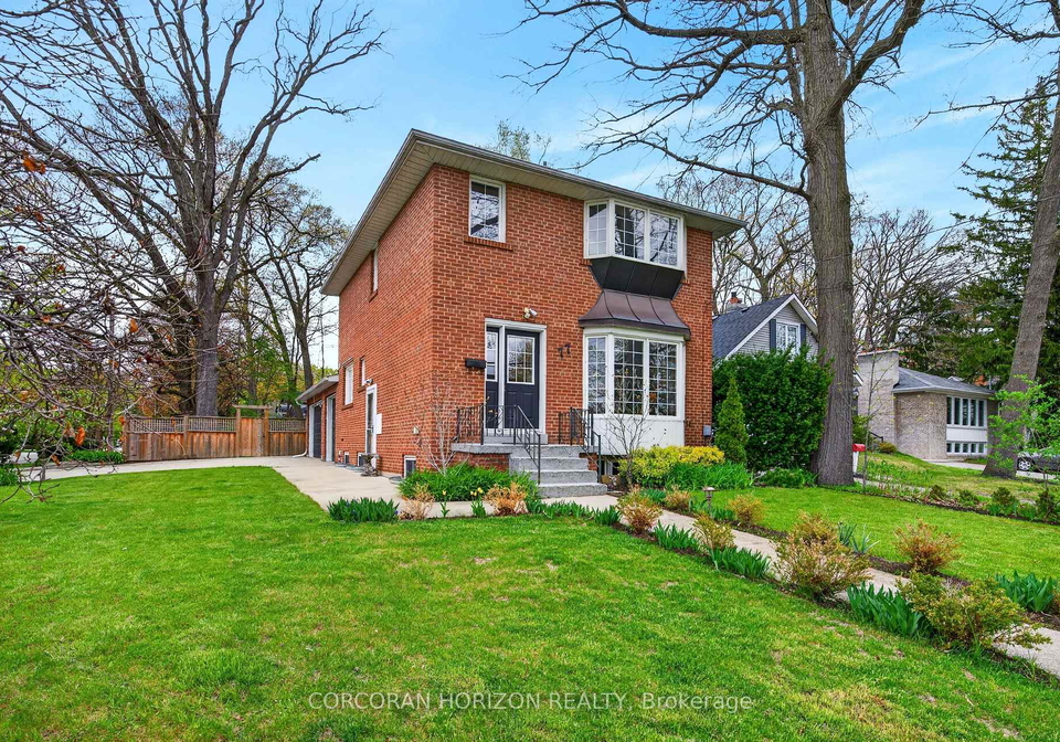 77-mineola-road-e-mississauga-ontario-w13135908