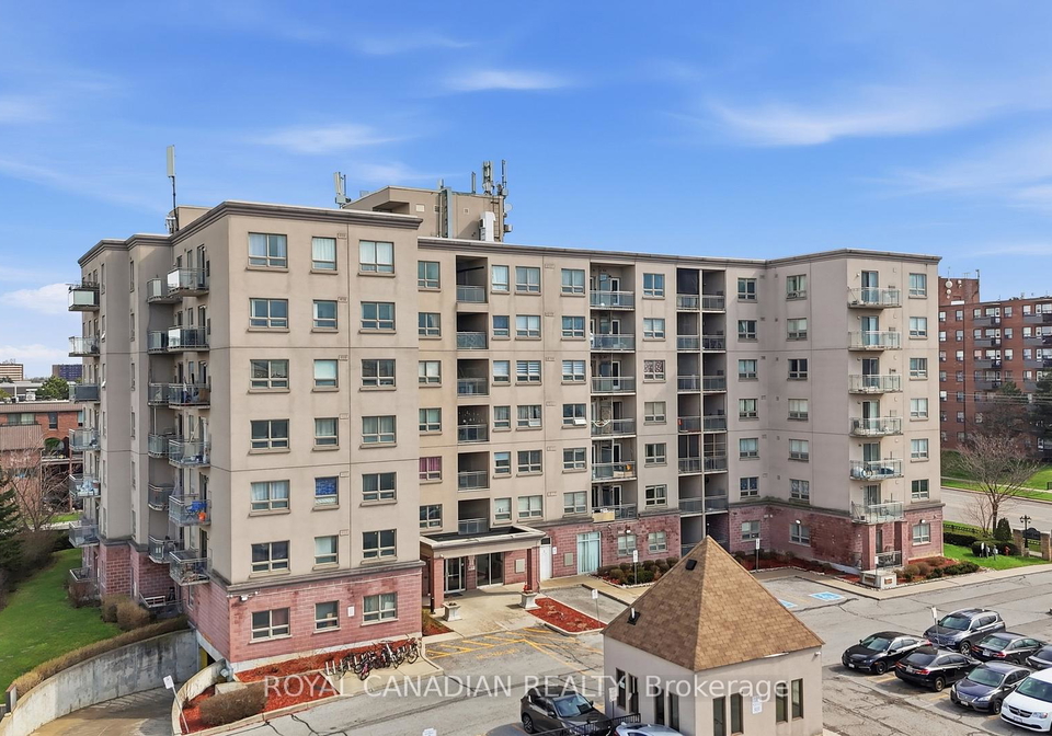 7405-goreway-drive-mississauga-ontario-w13135932