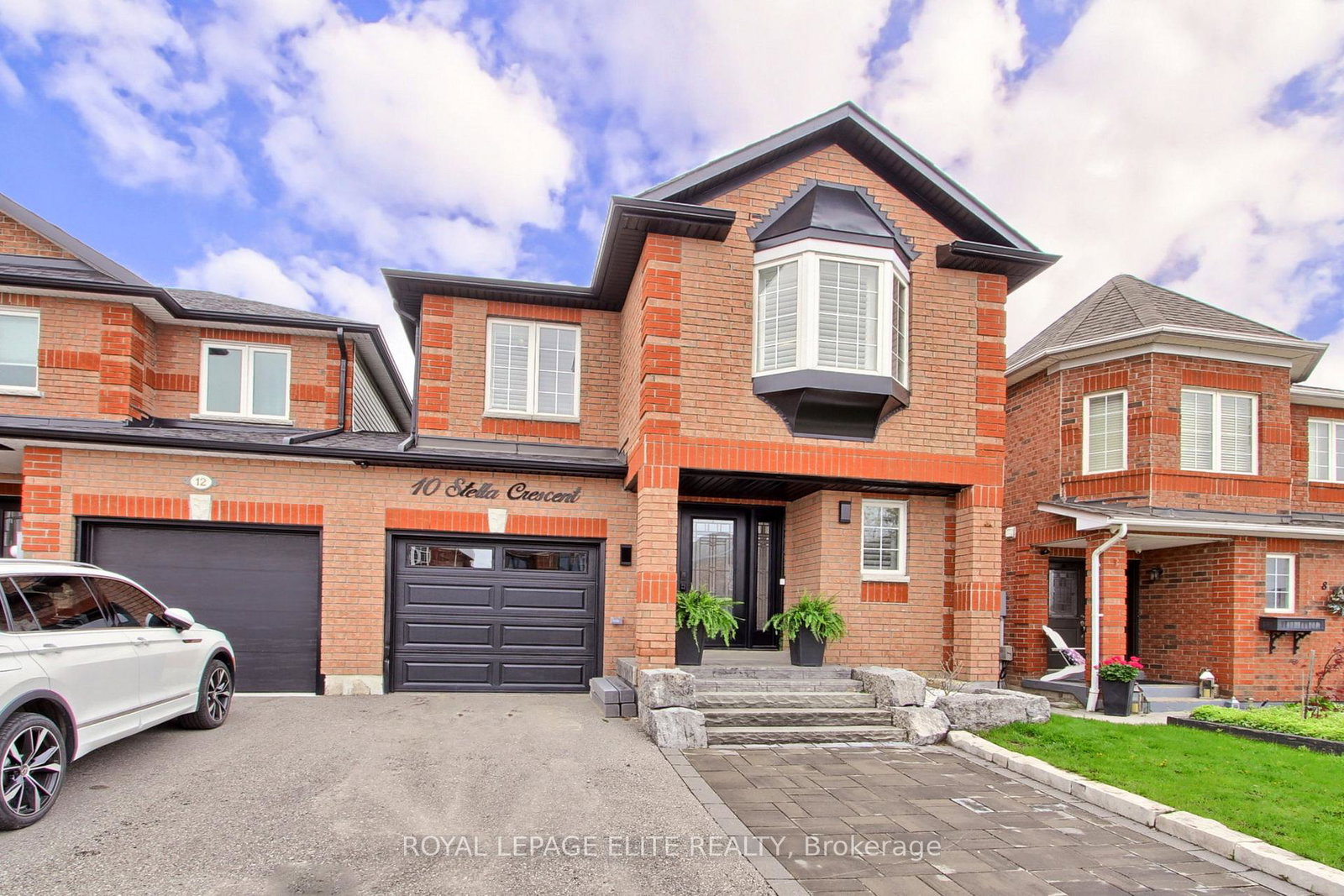 10-stella-crescent-caledon-ontario-w13135990