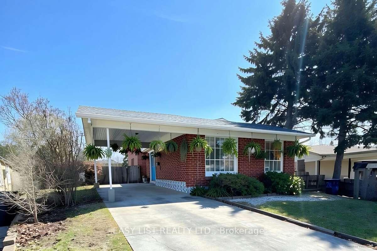 24-elmvale-crescent-etobicoke-ontario-w13136012