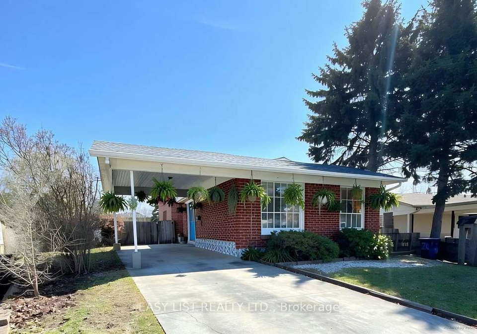 24-elmvale-crescent-etobicoke-ontario-w13136012