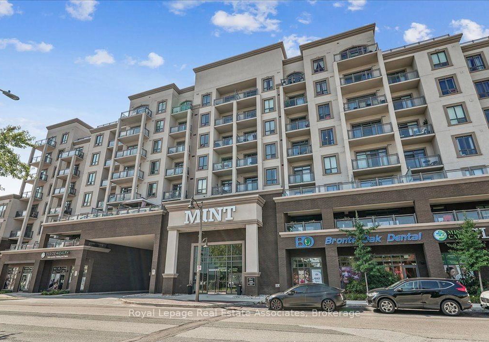 2486-old-bronte-road-oakville-ontario-w13136166