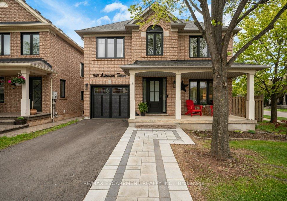 1360-ashwood-terrace-oakville-ontario-w13136318