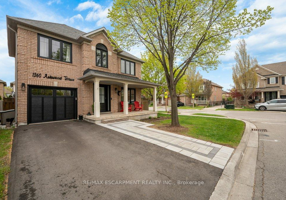 1360-ashwood-terrace-oakville-ontario-w13136318