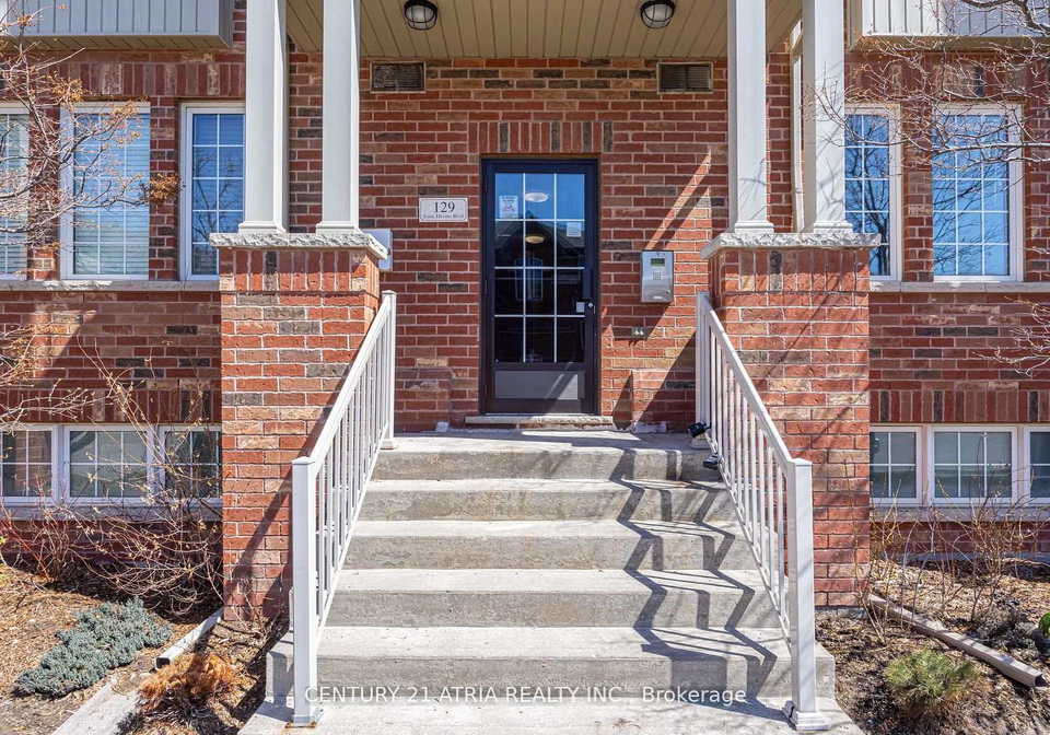 129-isaac-devins-boulevard-york-ontario-w13136410