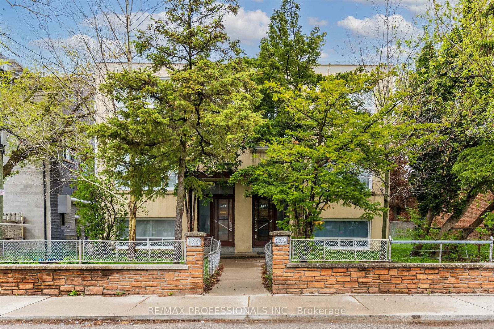 132-134-trowell-avenue-toronto-ontario-w13136470