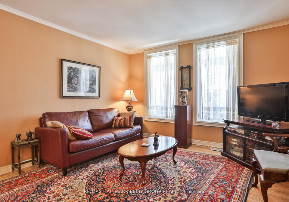 98-fuller-avenue-toronto-ontario-w13136610