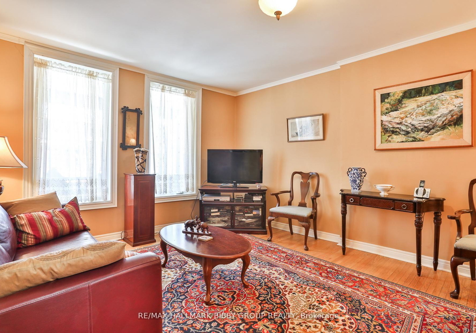 98-fuller-avenue-toronto-ontario-w13136610