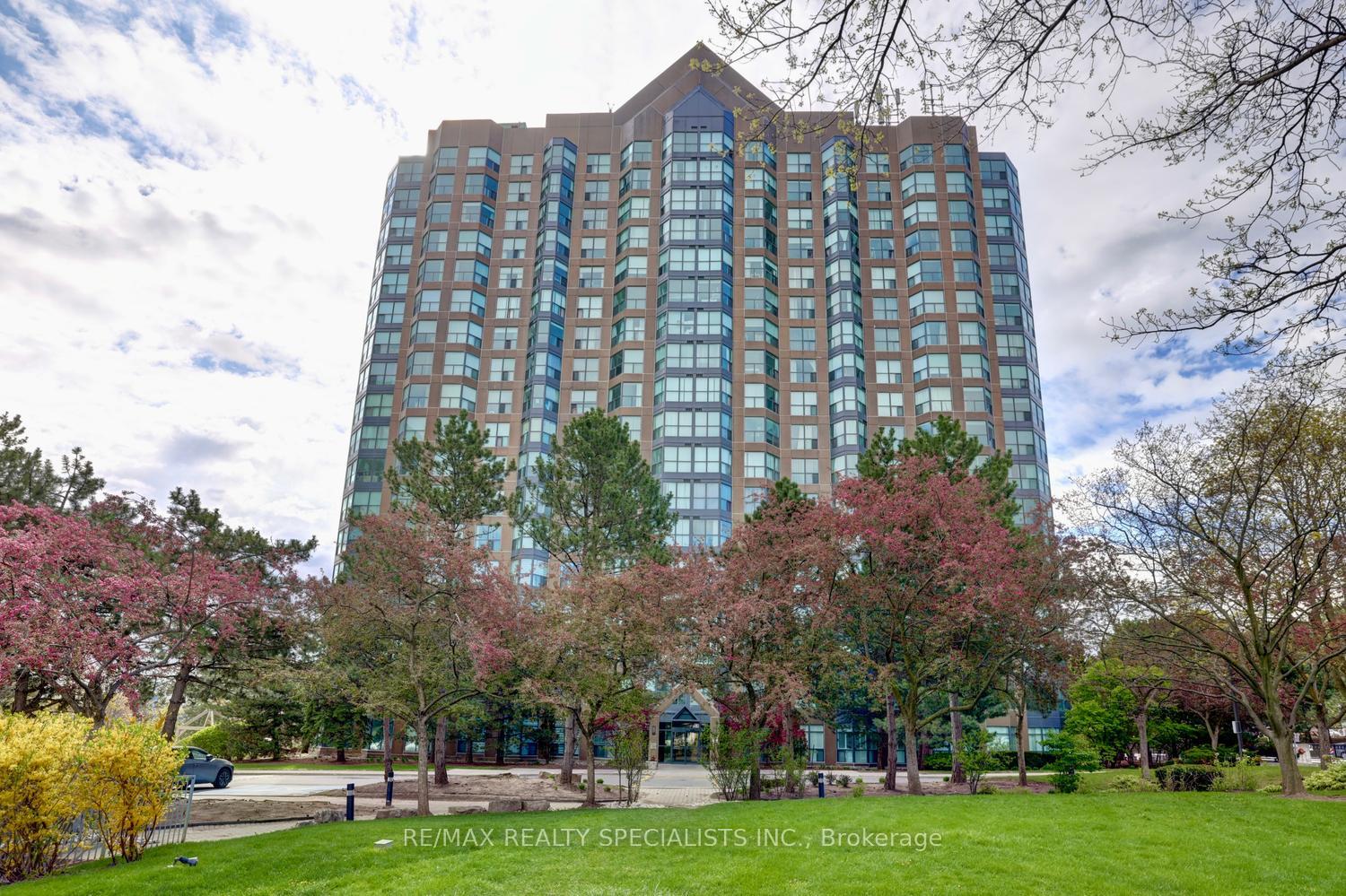 2177-burnhamthorpe-road-w-mississauga-ontario-w13136702