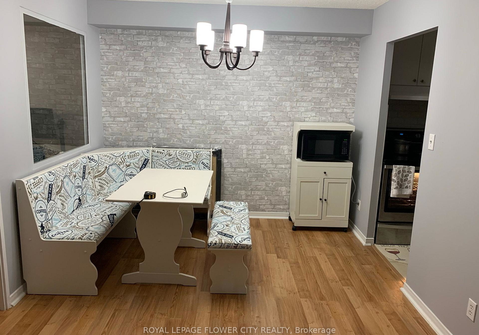 145-hillcrest-avenue-mississauga-ontario-w13136726