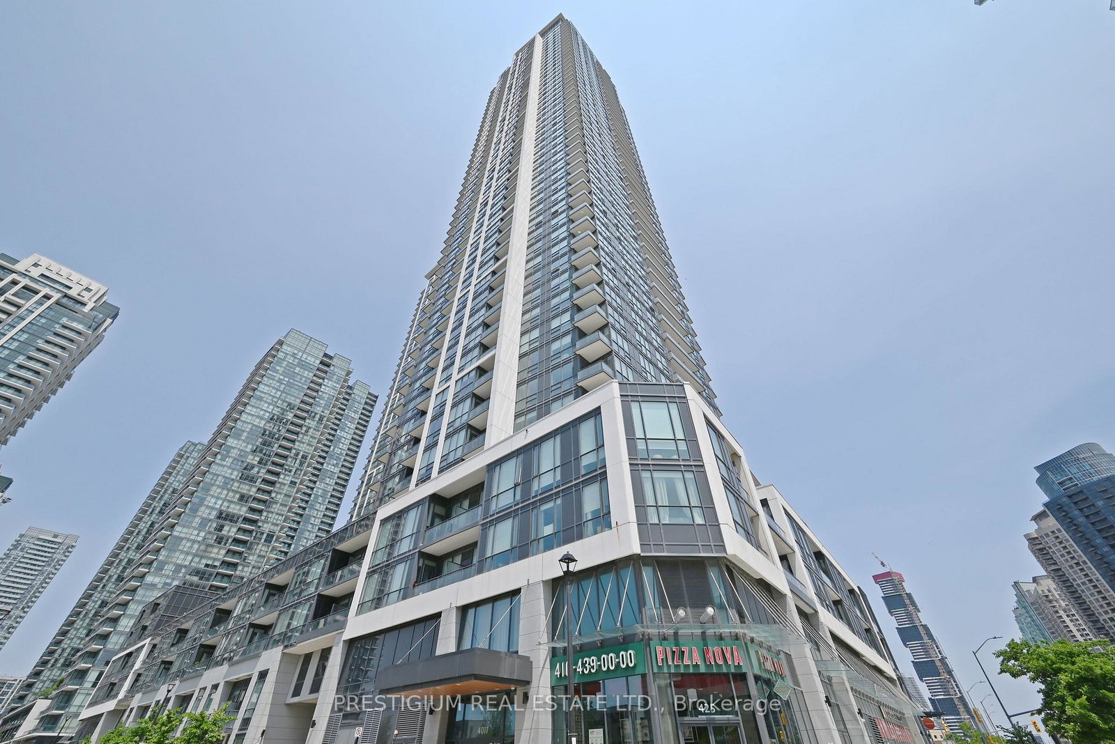 4011-brickstone-mews-mississauga-ontario-w13136822