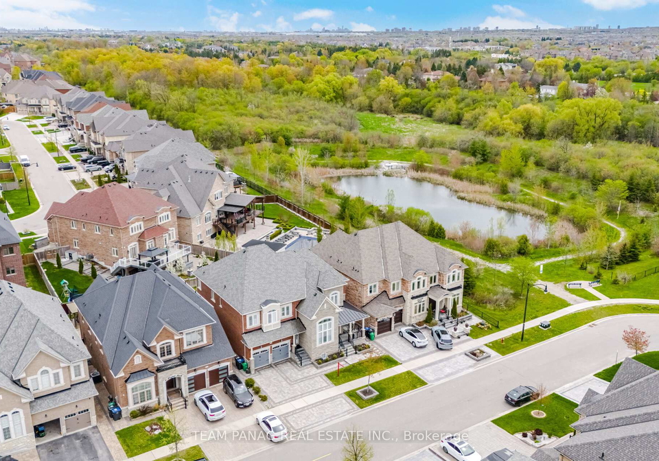 6-layton-street-brampton-ontario-w13136864