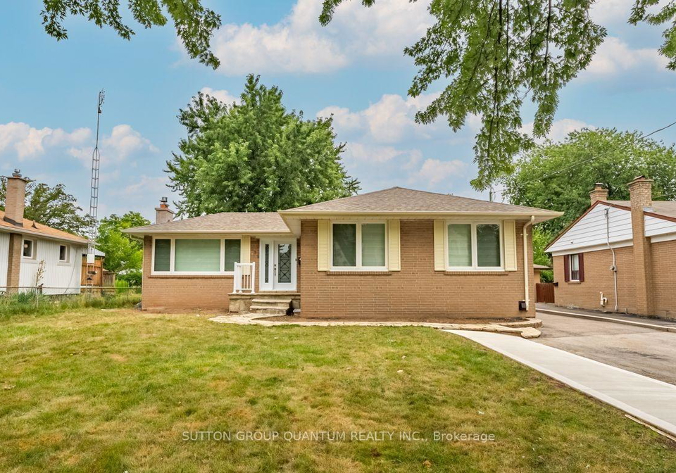 313-ashbury-road-e-oakville-ontario-w13136876