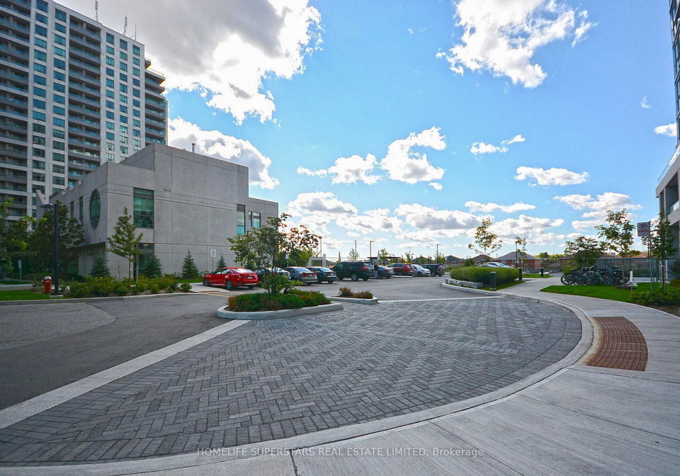 349-rathburn-road-w-mississauga-ontario-w13137132