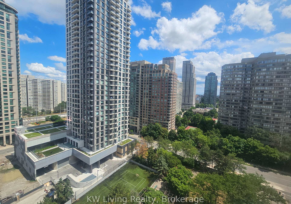 265-enfield-place-mississauga-ontario-w13137208