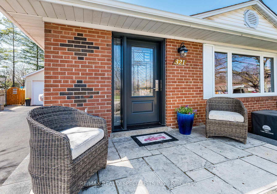 321-kingsleigh-court-milton-ontario-w13137324