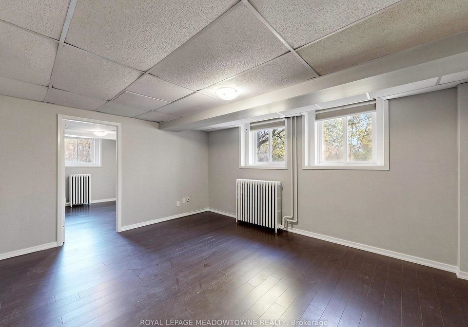 70-mill-street-halton-hills-ontario-w13137340
