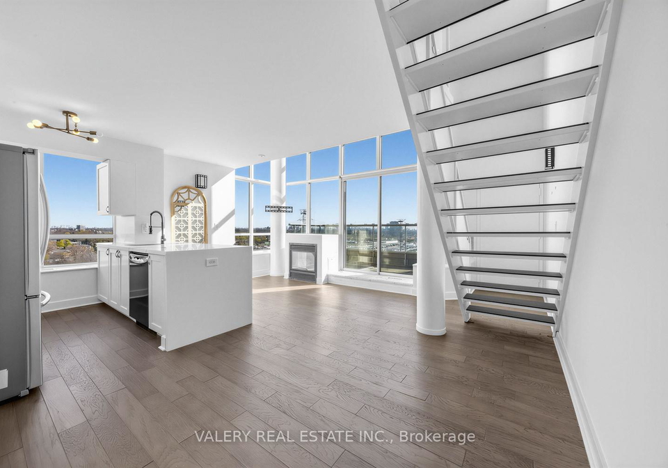 250-manitoba-street-etobicoke-ontario-w13137364