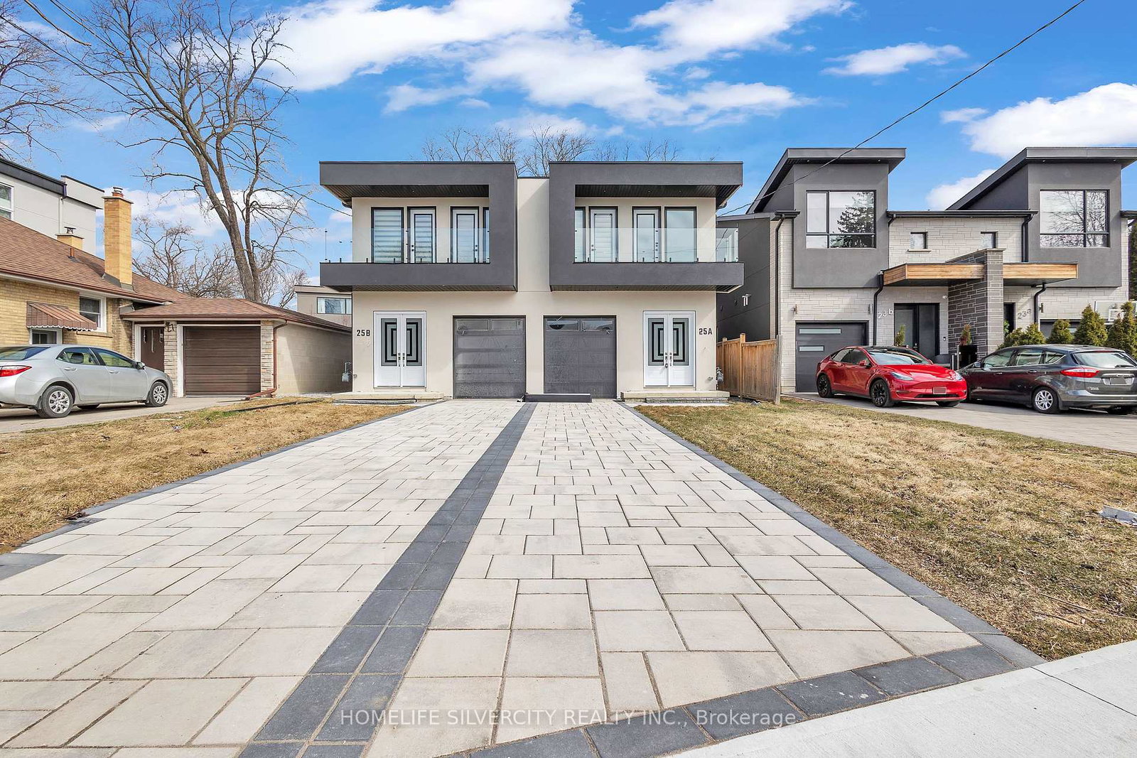 25a-pine-avenue-n-mississauga-ontario-w13137416