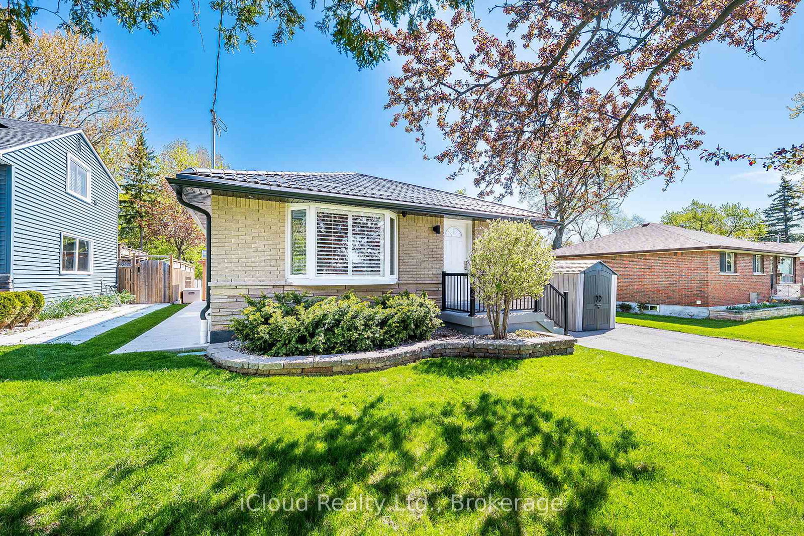 1195-stanley-drive-burlington-ontario-w13137472