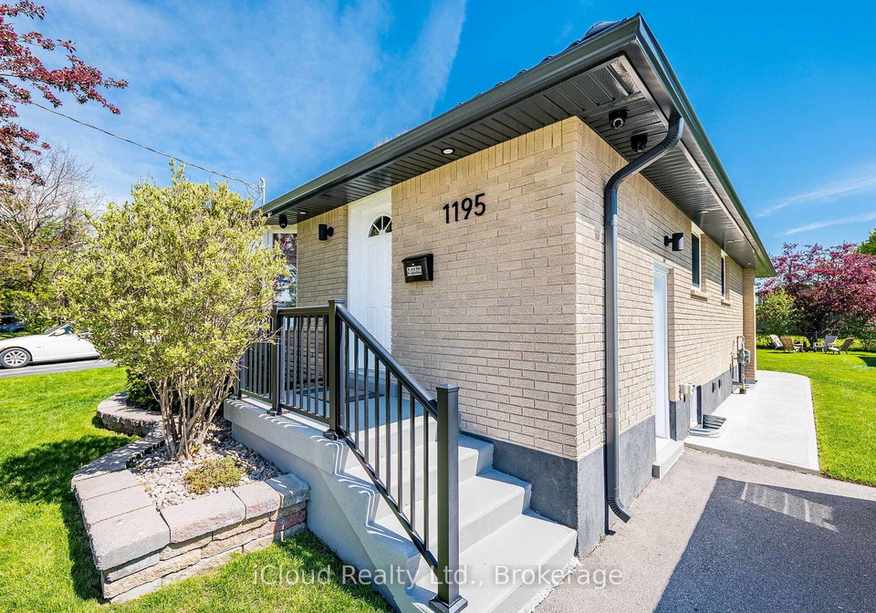 1195-stanley-drive-burlington-ontario-w13137472