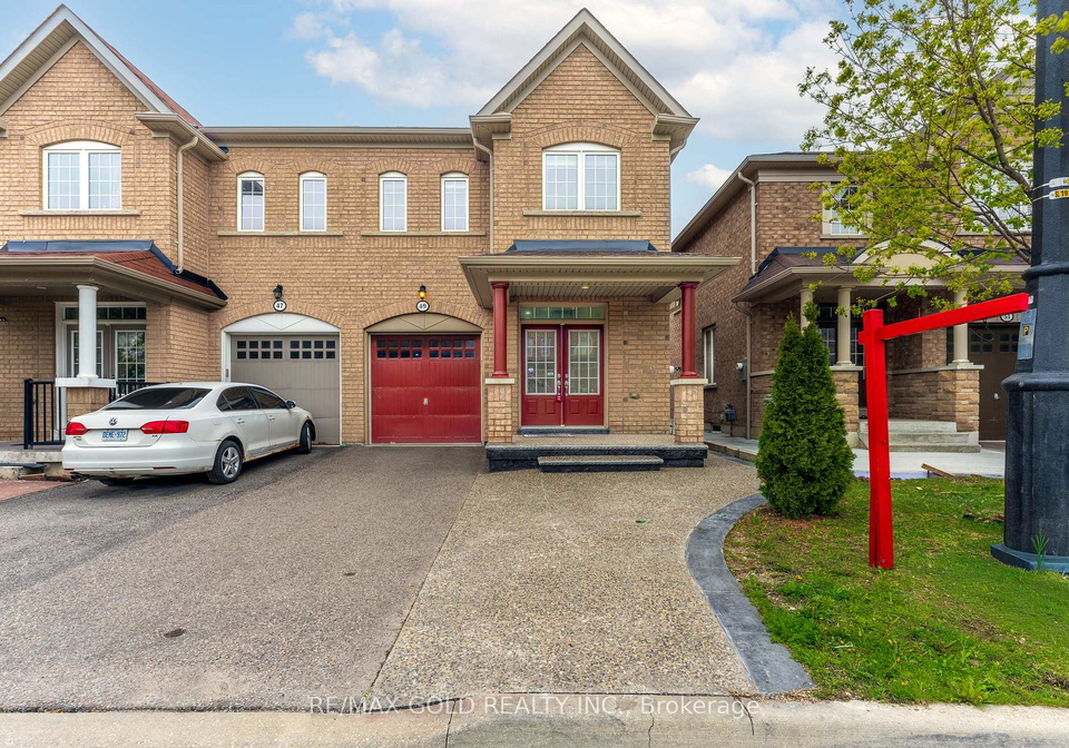 49-pentonville-road-brampton-ontario-w13137502