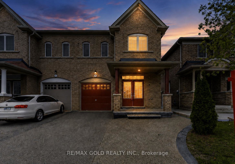 49-pentonville-road-brampton-ontario-w13137502
