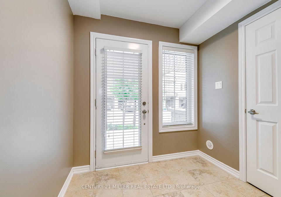 2435-greenwich-drive-oakville-ontario-w13137678