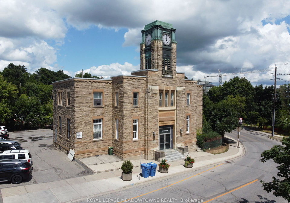 70-mill-street-halton-hills-ontario-w13137730