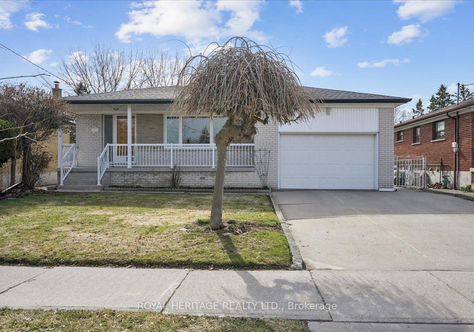 297-driftwood-avenue-york-ontario-w13137788