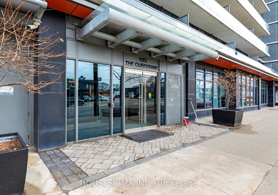 1185-the-queensway-avenue-etobicoke-ontario-w13137816