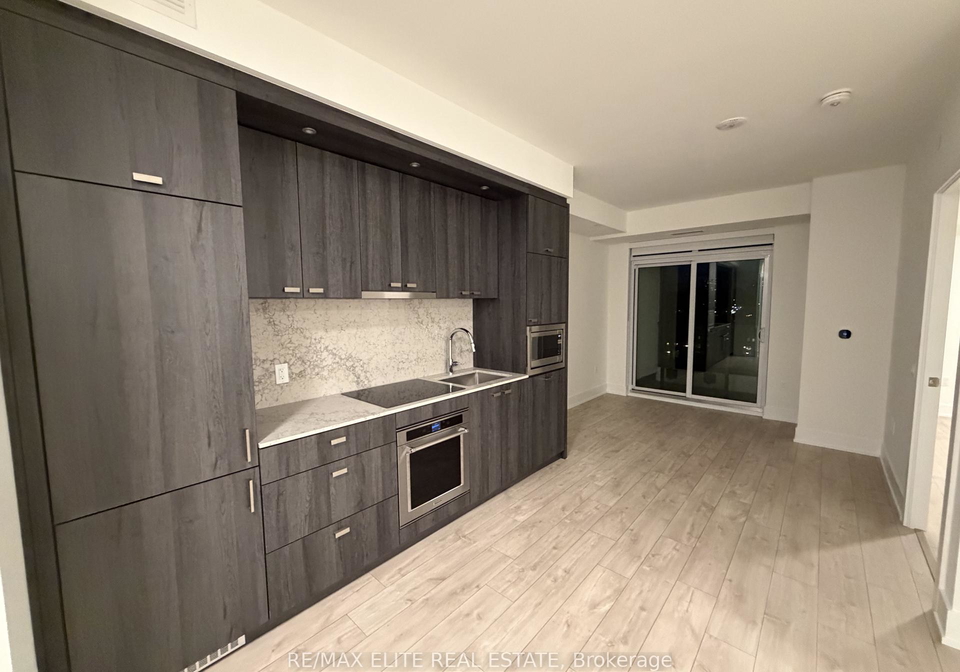 858-dupont-street-toronto-ontario-w13137838