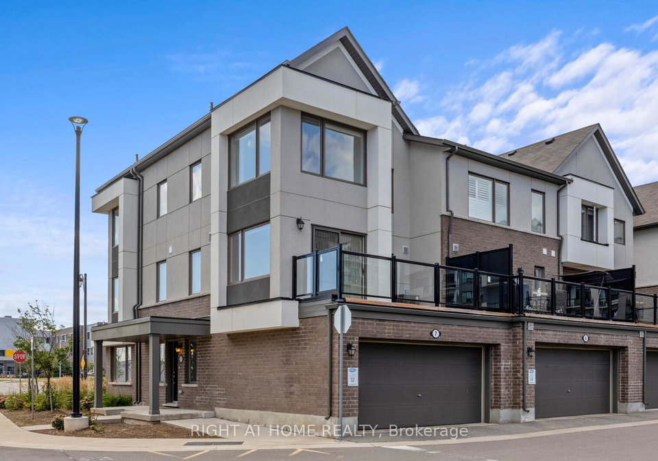 1125-leger-way-milton-ontario-w13137852