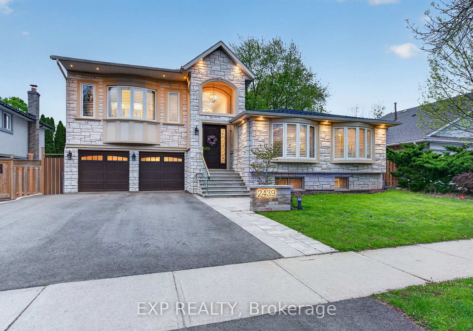 2439-bridge-road-oakville-ontario-w13137924