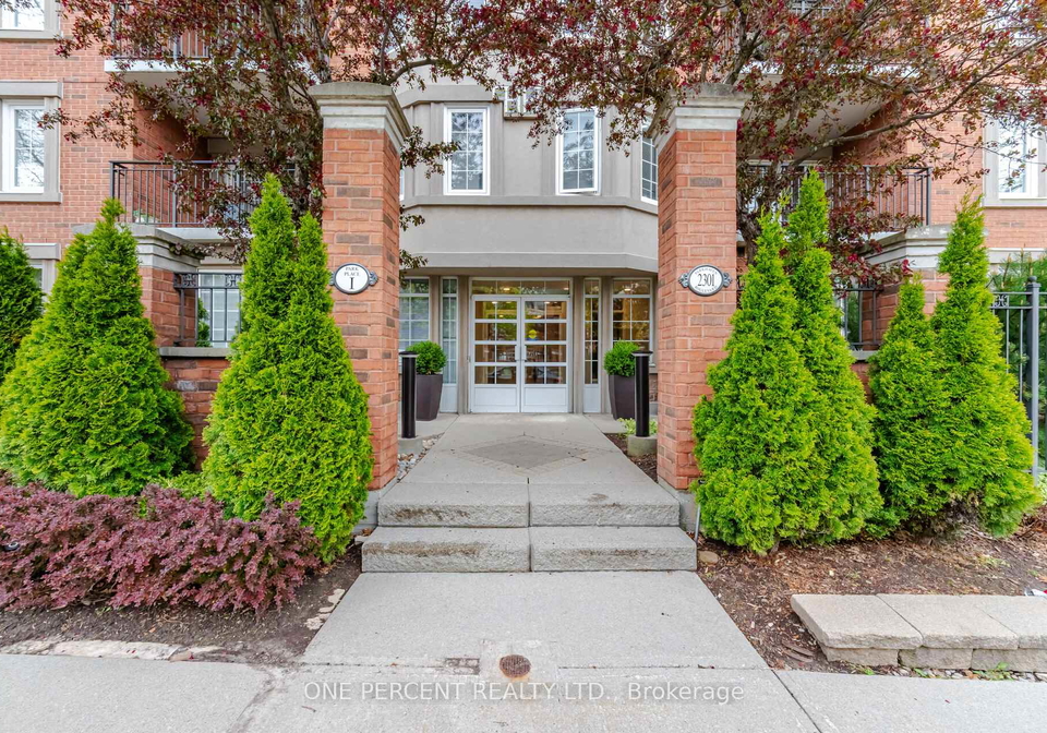 2301-parkhaven-boulevard-oakville-ontario-w13137958